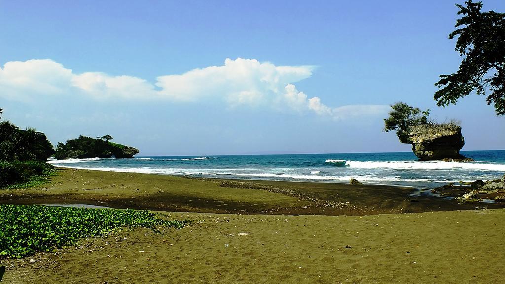 Sadati Home Stay Batukaras Dış mekan fotoğraf